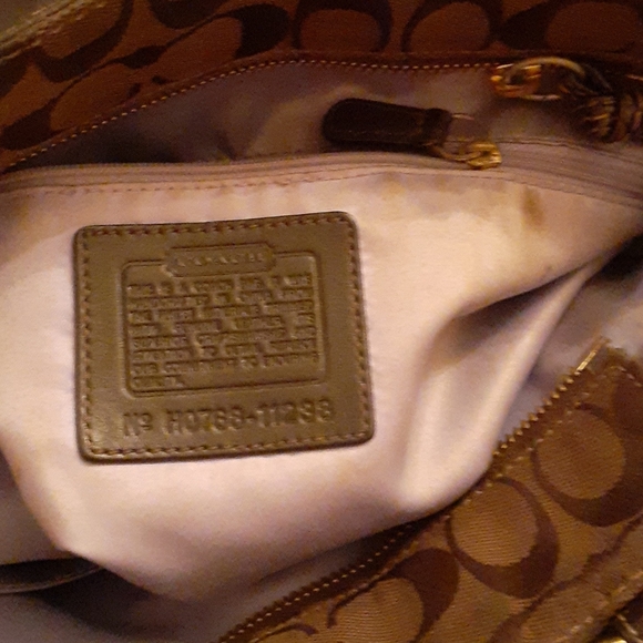 Coach Purse - Picture 5 of 5